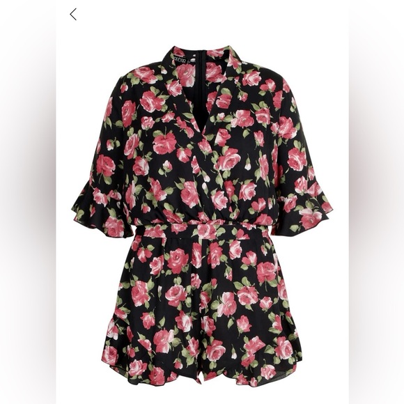 PLUS ROSE FLORAL RUFFLE TIE ROMPER – SIZE 24 – BOOHOO PLUS - Picture 2 of 4